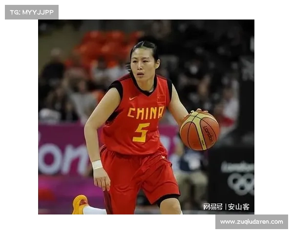 女篮主帅:年轻球员个人能力可圈可点 关键问题在于战术素养提升 女篮主帅:年轻球员个人能力可圈可点 关键问题在于战术素养提升
